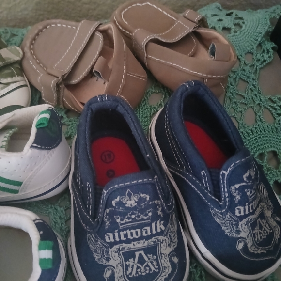 6 pairs crib shoes BUNDLE - Picture 4 of 5